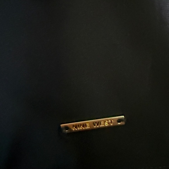 NWOT NINE WEST Knot Front Black Halter Flowy Jersey Top Stretchy XL $48 - Picture 4 of 5